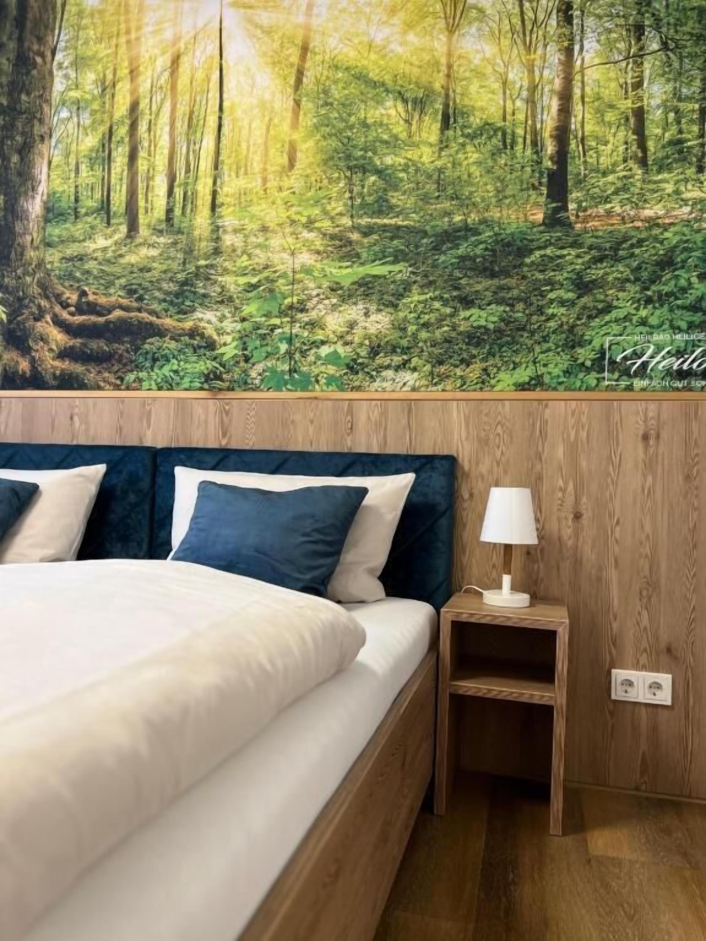 Desk, laptop workspace, free WiFi