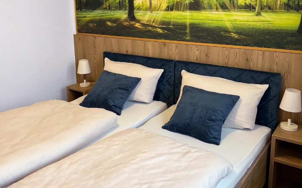 Desk, laptop workspace, free WiFi