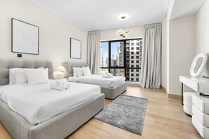 2 bedrooms, iron/ironing board, WiFi, bed sheets - Free housekeeping visits during your stay - StayShort - 2 Bed in Downtown Dubai that Sleeps 4 with Burj Khalifa View. (Downtown)