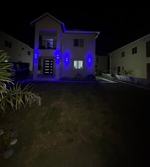Exterior - Jahiem's    Paradise (Ocho Rios)