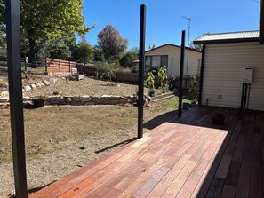 Terrace/patio - 3-bedroom home in Cooma (Cooma)
