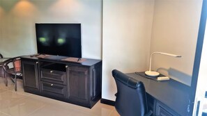 Interior - Cozy Studio with Pool View in Vibrant Jomtien (Pattaya City)