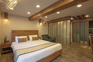 Deluxe Room, Lake View | Free WiFi - Alaya Stays Lakefront Escape 2BHK Suite (Nainital)