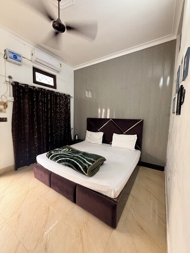 Saryu Sankul Enclave Near Saryu River