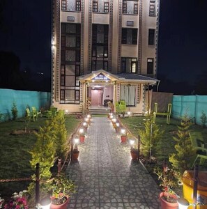 Exterior - Hotel Golden Eye (Srinagar)