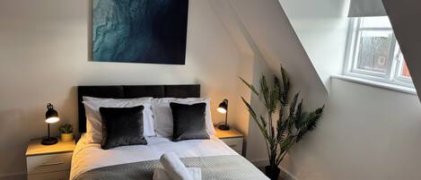 2 habitaciones, tabla de planchar con plancha y wifi gratis