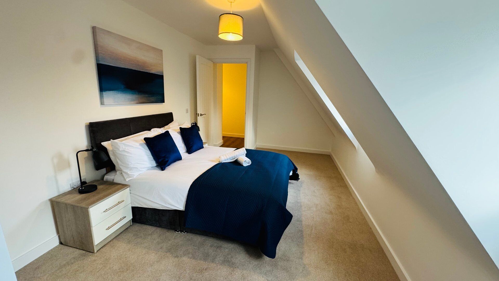 2 slaapkamers, een strijkplank/strijkijzer, gratis wifi
