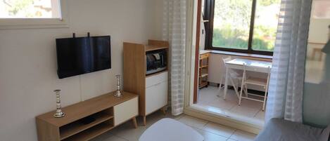 Fernseher