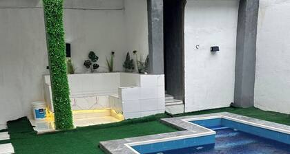 De Rome Hotel And Suites