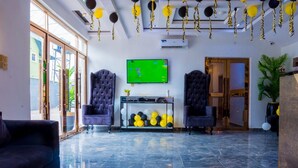 Living area - De Rome Hotel And Suites (Sapele)