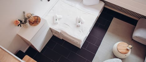 3 chambres, Wi-Fi, literie fournie