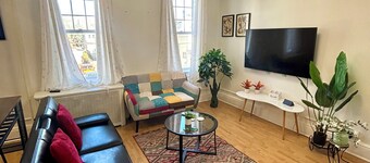 Private & Charming 1BR Apartment • Easy NYC Access