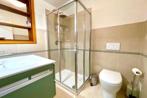 Shower, bidet