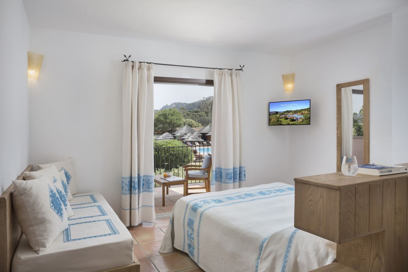 1 quarto, cofres nos quartos