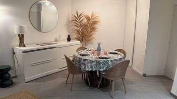 Dineren