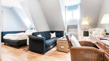 Superior Double Room | Living area