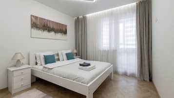 Classic Apartment, Balcony | Iron/ironing board, free WiFi