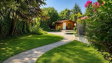 Luxury Garden Villa for 16 Guests | Garden view