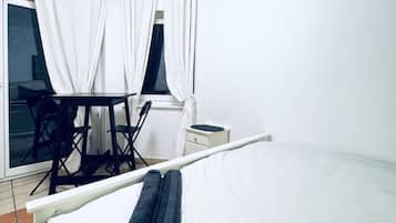 Luxury Garden Villa for 16 Guests | Laptop workspace, iron/ironing board (on request), WiFi (free)