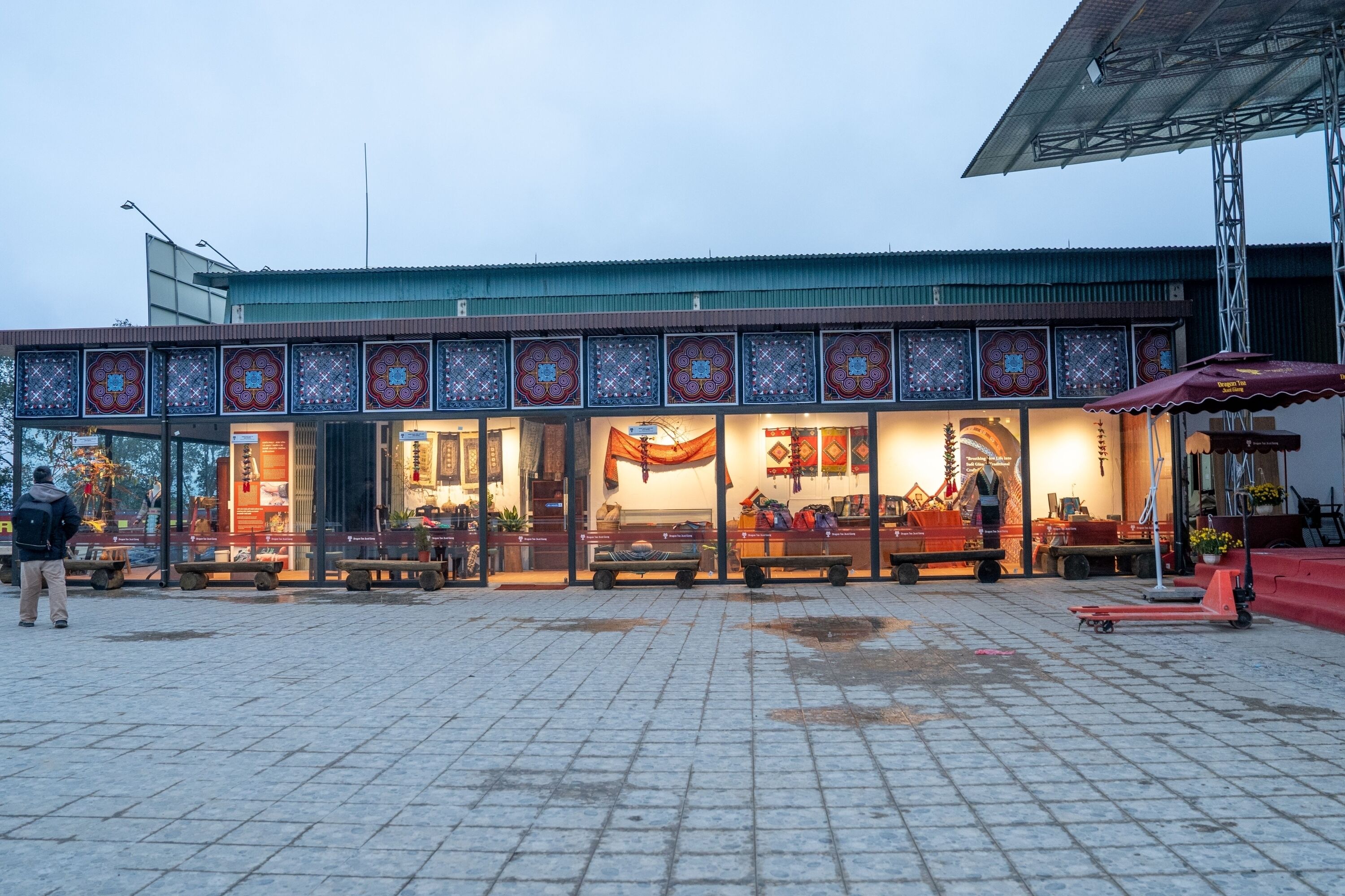 Facciata della struttura