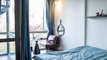 Caja de seguridad en la habitación, escritorio y wifi gratis