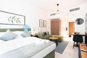 Huoneisto, parveke | Silitysrauta/-lauta, ilmainen Wi-Fi