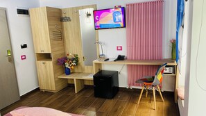 記憶床墊、客房內保險箱、隔音、免費無線上網