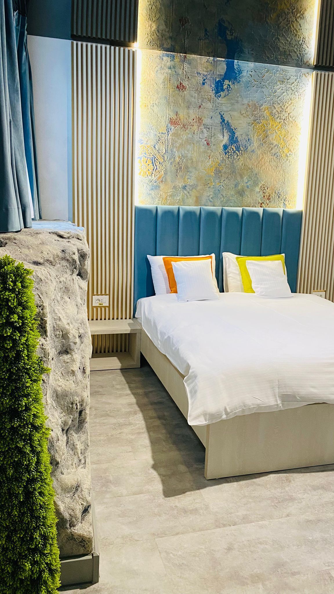 Executive Quadruple Room | In-room safe, soundproofing, free WiFi