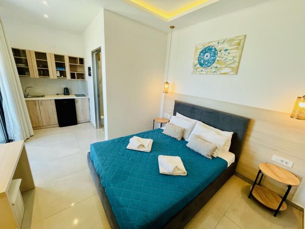 เบสิกสตูดิโอ, ระเบียง, วิวภูเขา | ตู้นิรภัยในห้องพัก, ห้องเก็บเสียง, Wi-Fi ฟรี