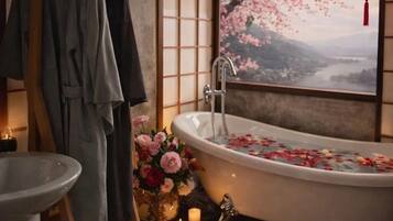 Superior Suite, Hill View | Bathroom | Combined shower/tub, free toiletries, hair dryer, towels