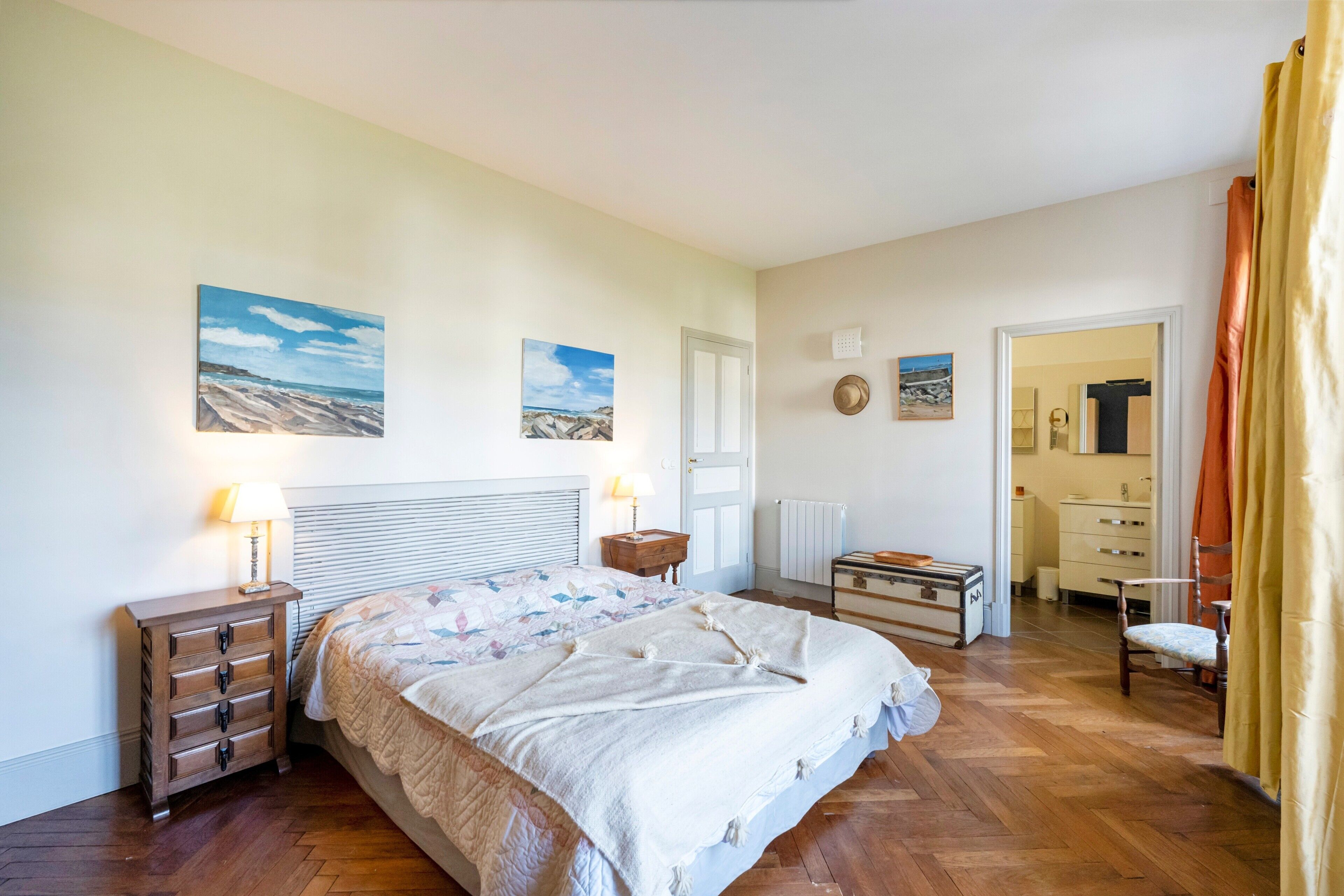 1 chambre, fer et planche à repasser, Wi-Fi