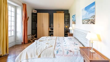 1 makuuhuone, silitysrauta/-lauta, Wi-Fi