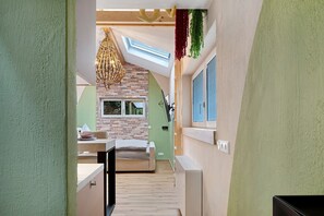 Interior - Tiny Home 'Haus am Kaiserstuhl' with Private Terrace, Wi-Fi and Air Conditioning (Ihringen)