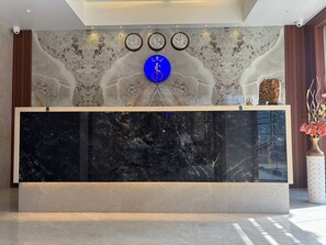 Lobby - Hotel Imperial Suites - Airoli (Navi Mumbai)