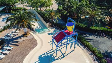 Außen-Kinderspielplatz