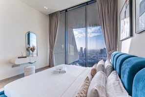 1 bedroom, iron/ironing board, WiFi, bed sheets - HAVN- High floor 1-bed in Binghatti Royale, JVC (Dubai)