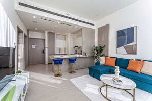 TV - HAVN- High floor 1-bed in Binghatti Royale, JVC (Dubai)