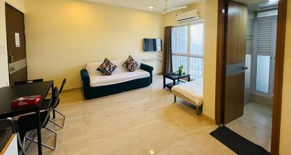 1BR Service Apart Parel 3701 Near TMH By Florastays