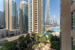 Exterior - HAVN - 2 Bed in The Residences, Burj Khalifa View (Dubai)