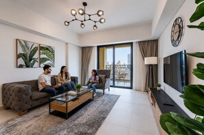 TV - HAVN - 1 bedroom in Madinat Jumeirah Living (Dubai)