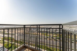 Property grounds - HAVN - 1 Bedroom in Liva, Town Square, Al Qudra (Dubai)
