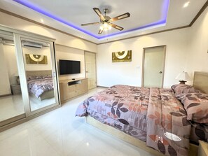 1 bedroom - Stylish 1-bedroom Corner Condo Near Thepprasit Night Market -keha Condominium (Pattaya)