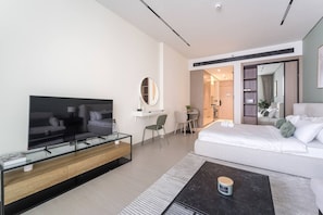 WiFi, bed sheets - HAVN - Studio in Dusk, Al Barsha (Dubai)