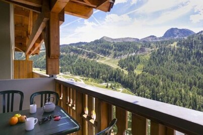 Cosy 8-10pers vue montagne