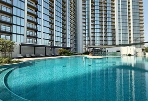 Pool - HAVN - 2 Bedroom at The Crest, Dubai Skyline Views (Dubai)