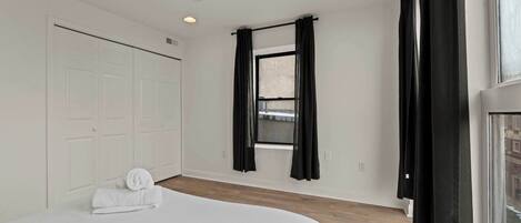 2 bedrooms, bed sheets