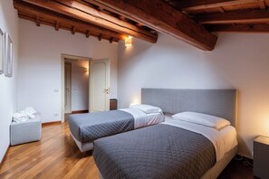 Apartment, 3 Bedrooms - Attico nel cuore di via Mazzini (Verona)