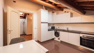 Apartment, 3 Bedrooms | Private kitchen