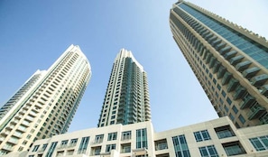 Exterior - HAVN – One Bedroom in Downtown Dubai (Dubai)