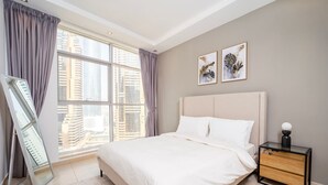 3 quartos, ferros/tábuas de passar roupa, Wi-Fi, roupa de cama